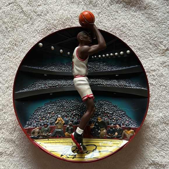 “Rim Rocker” by The Bradford Exchange Collectible Plate - Picture 1 of 5